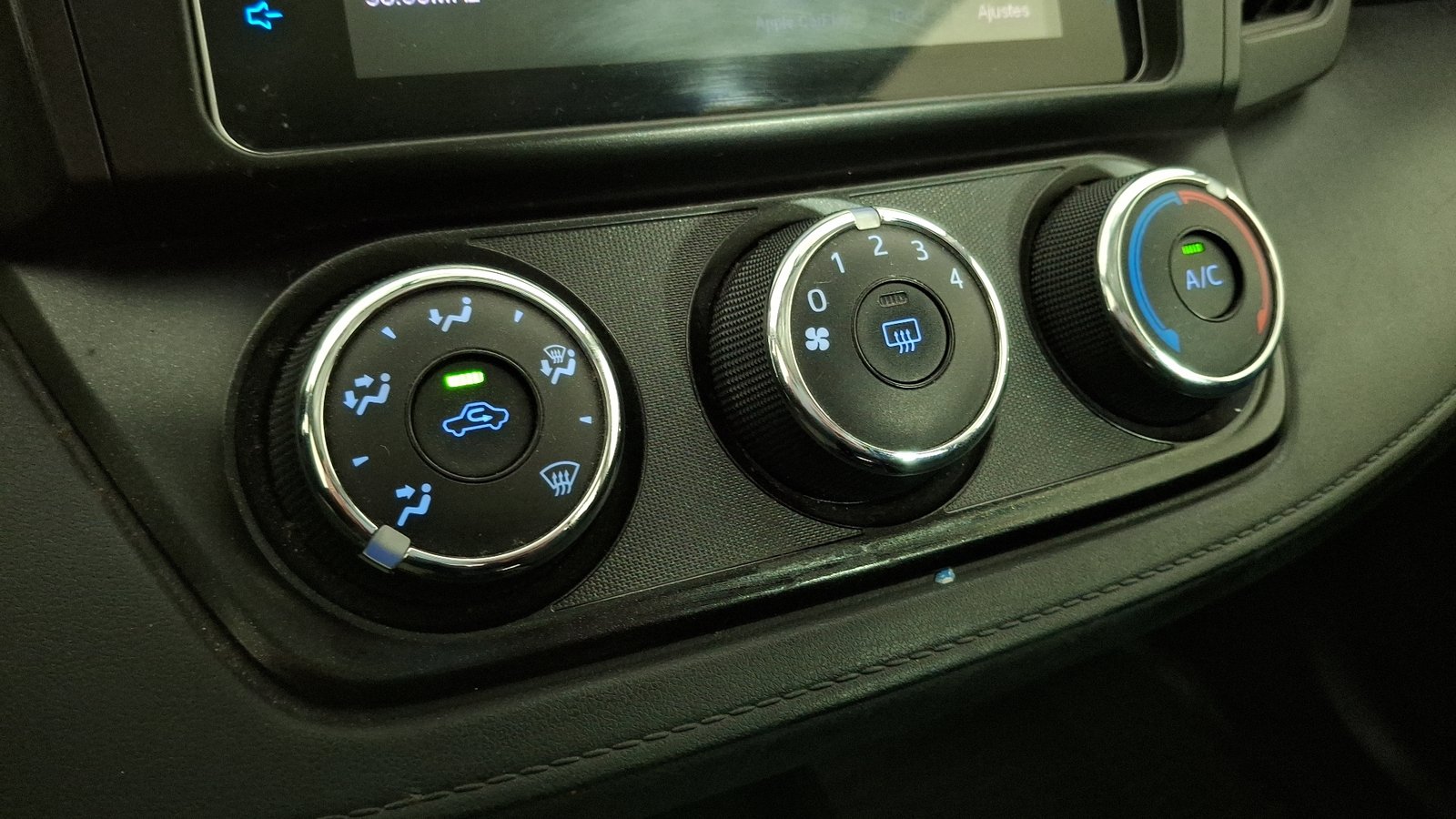 Toyota RAV4 2019 - Imagen 15 de 16