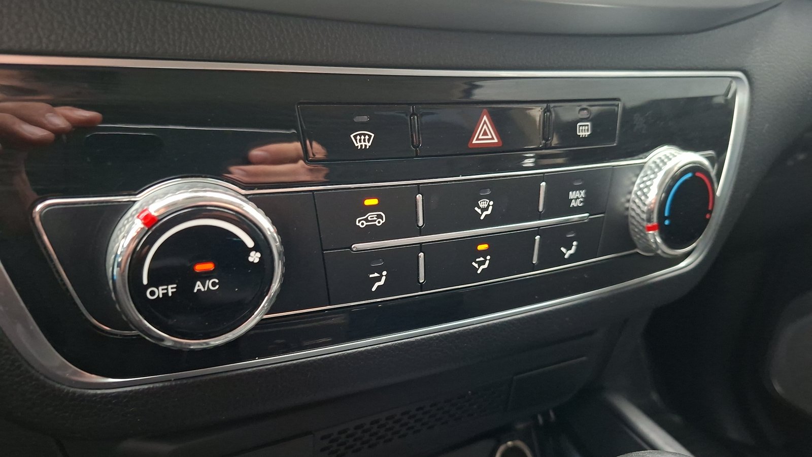 Ssangyong Rexton 2024 - Imagen 16 de 16