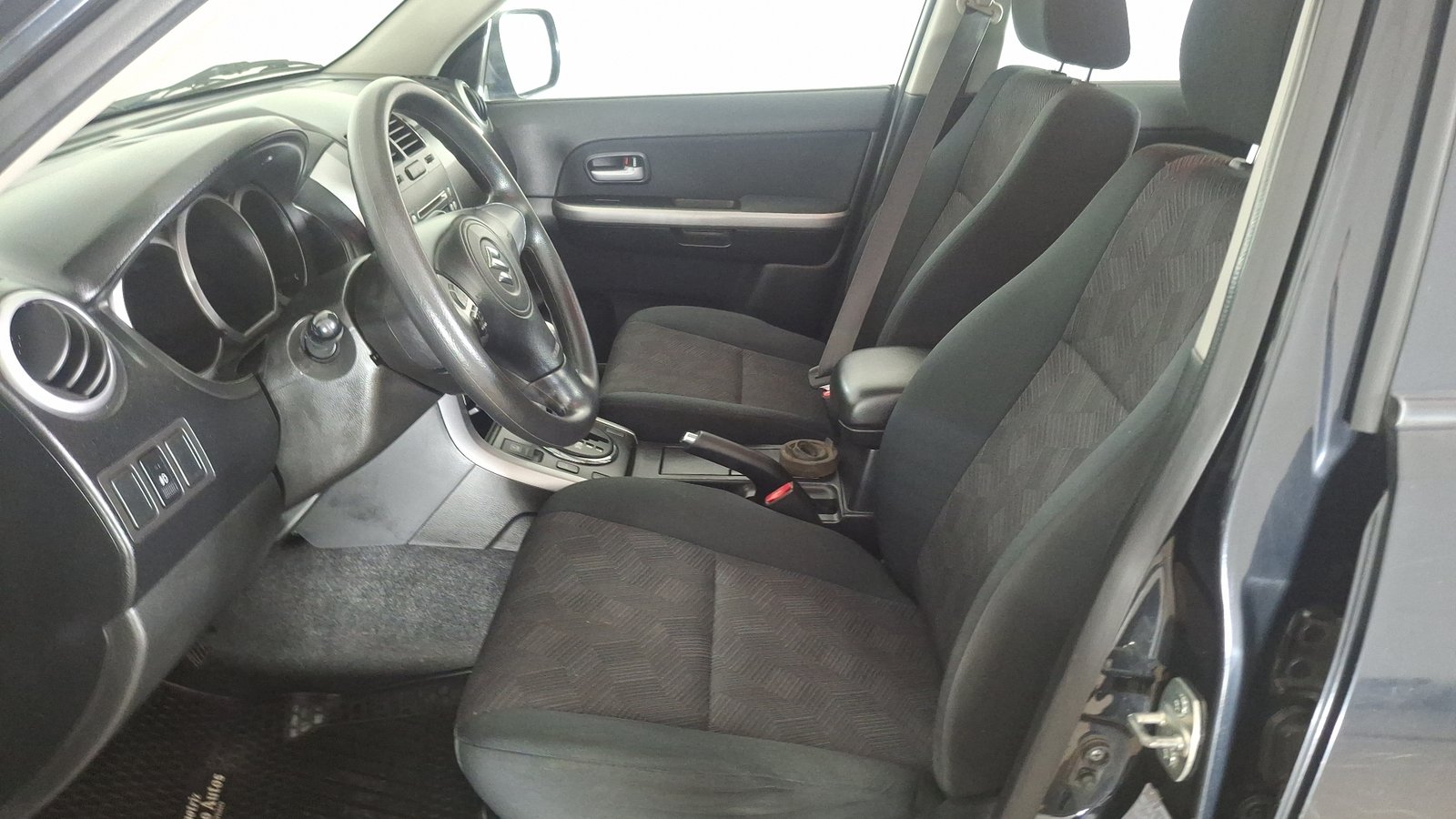 Suzuki GrandNomade 2016 - Imagen 13 de 16