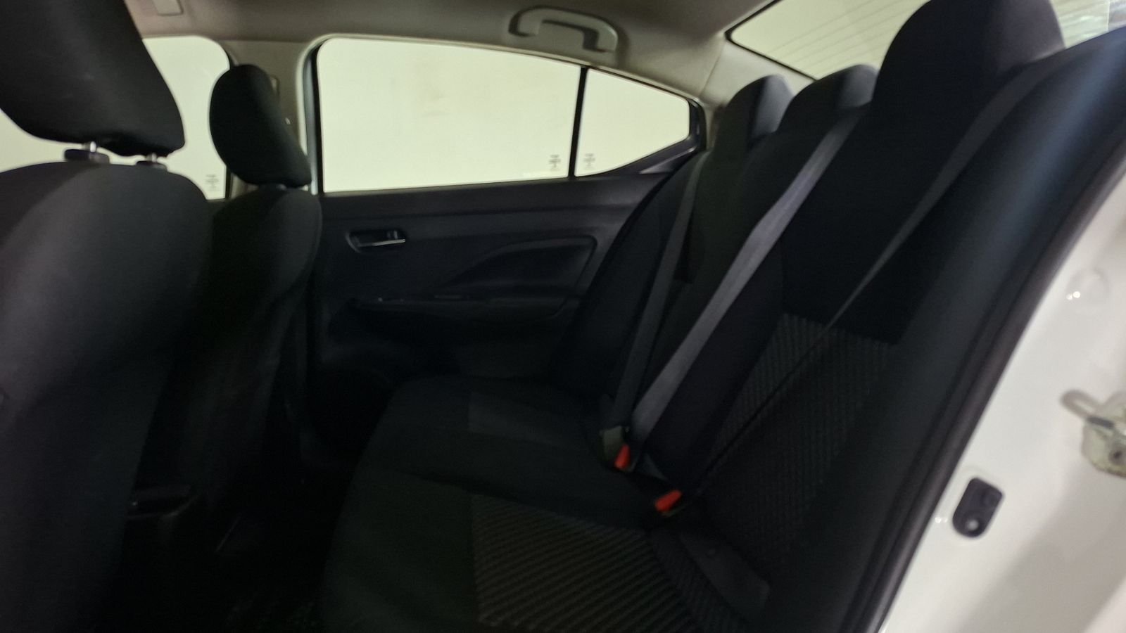 Nissan Versa 2022 - Imagen 14 de 16