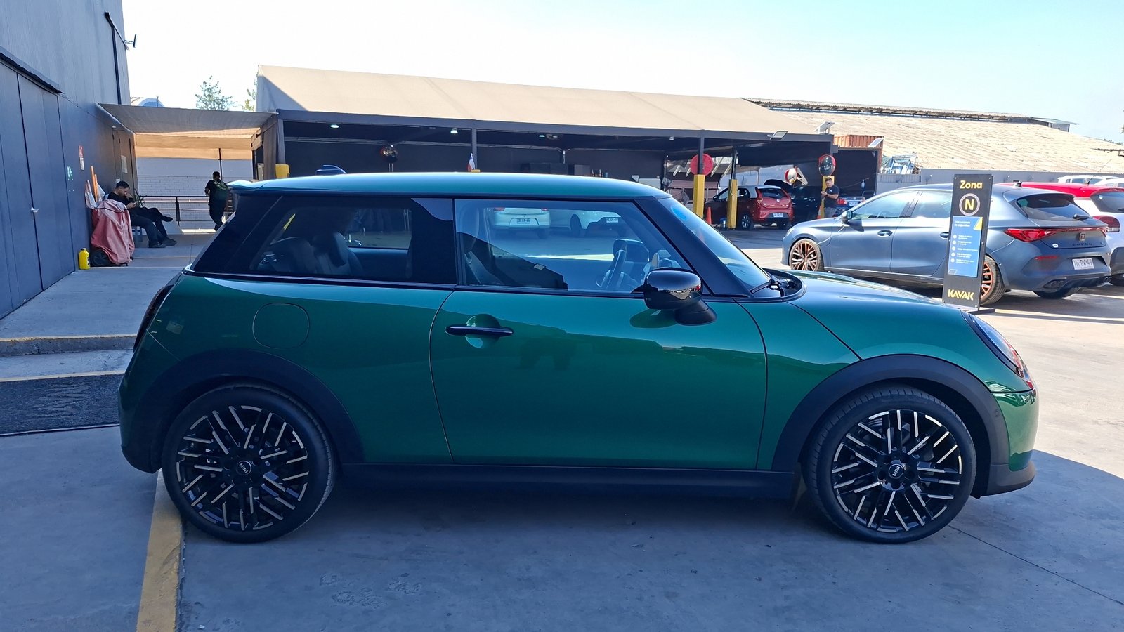 Mini Cooper 2025 - Imagen 5 de 15