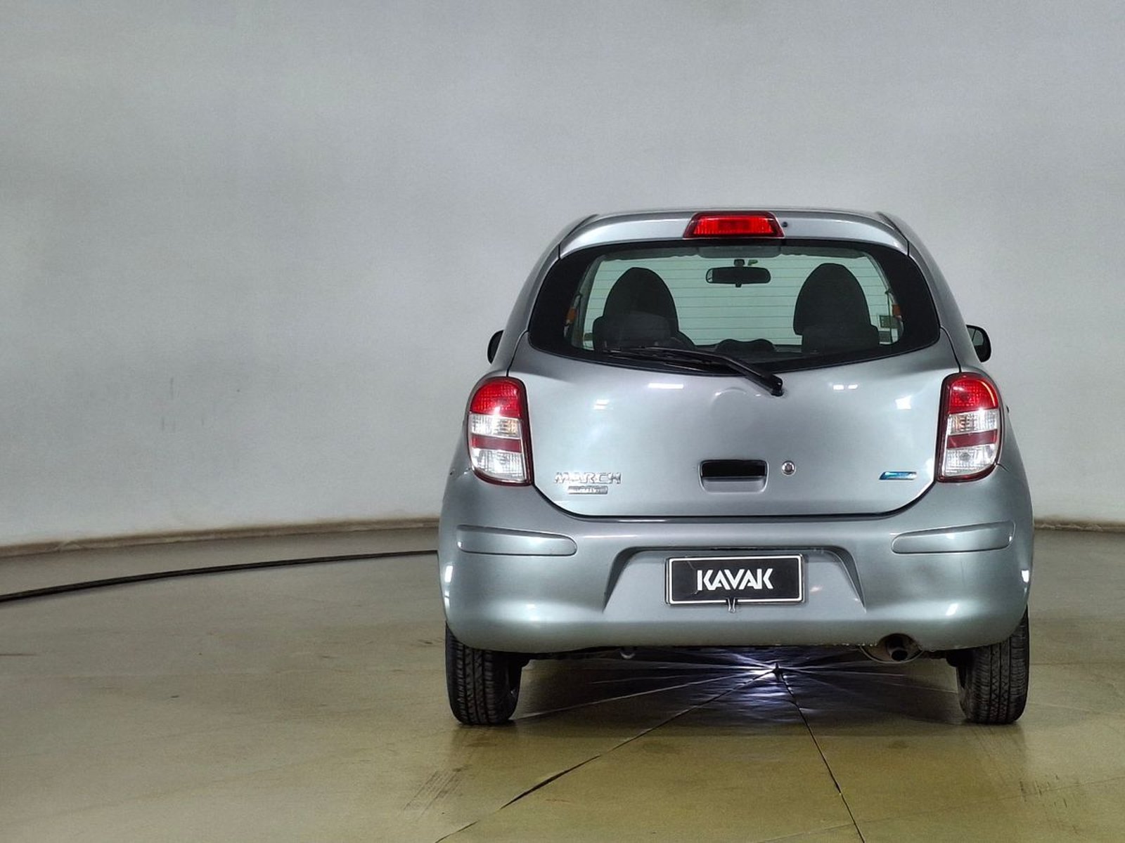 Nissan March 2015 - Foto 5 de 15