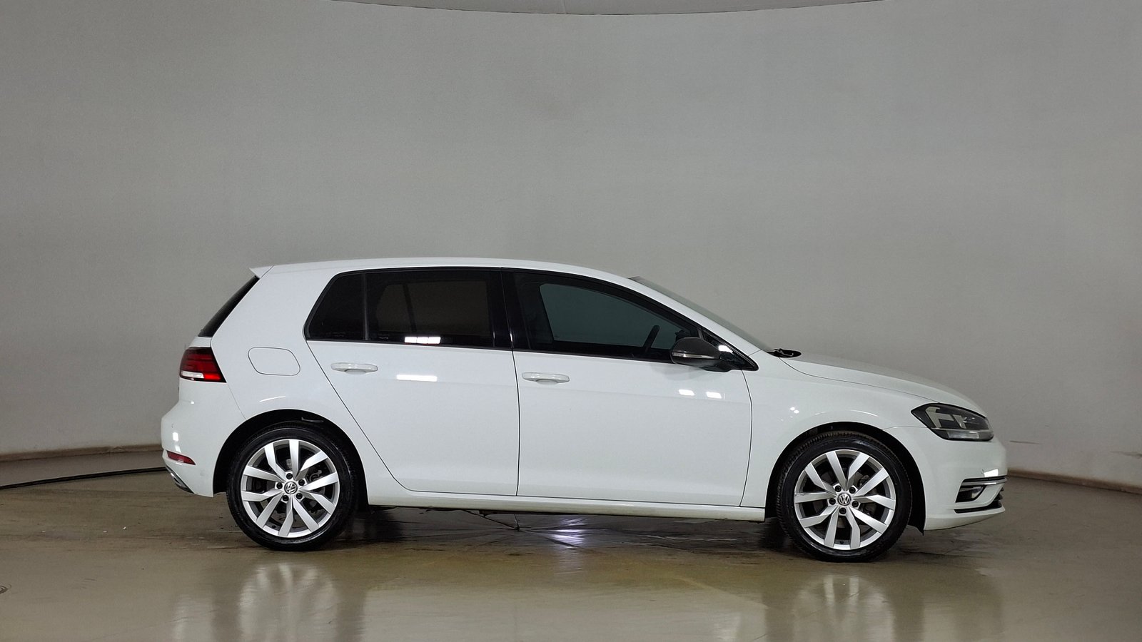 Volkswagen Golf 2020 - Imagen 4 de 17