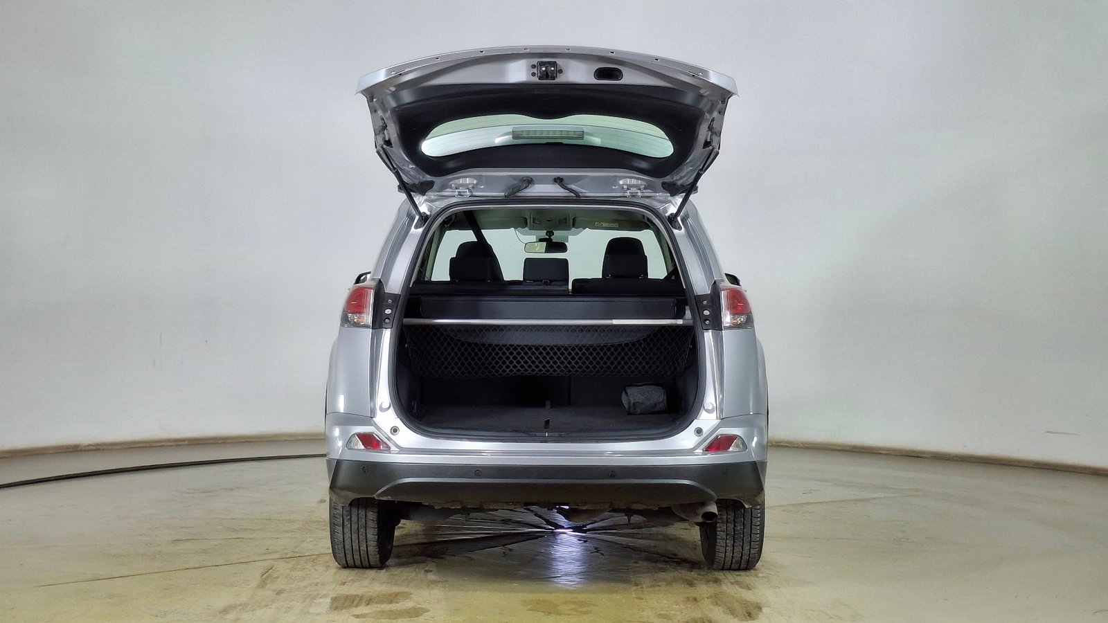 Toyota RAV4 2019 - Imagen 6 de 16