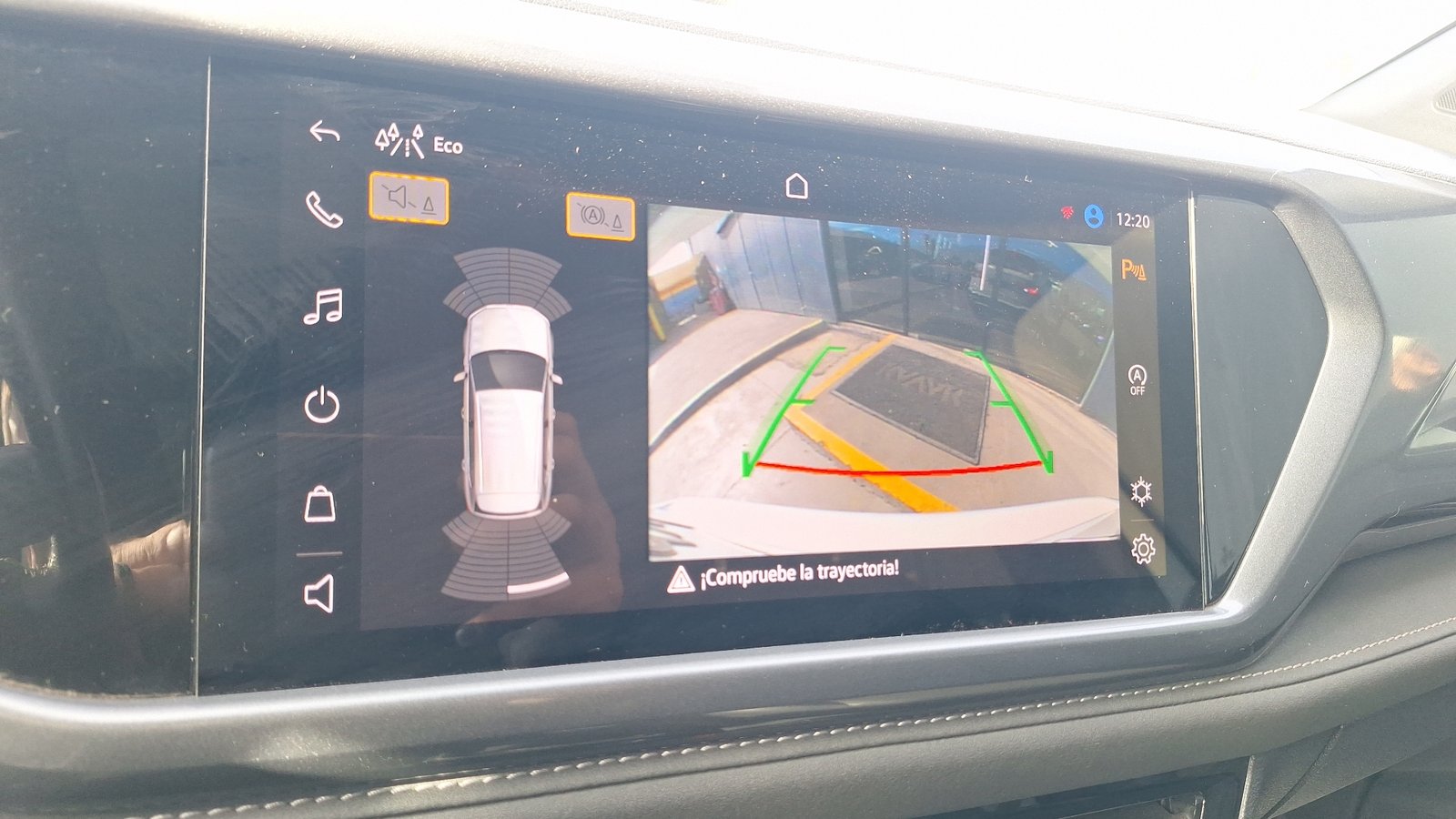 Volkswagen Taos 2022 - Imagen 12 de 16