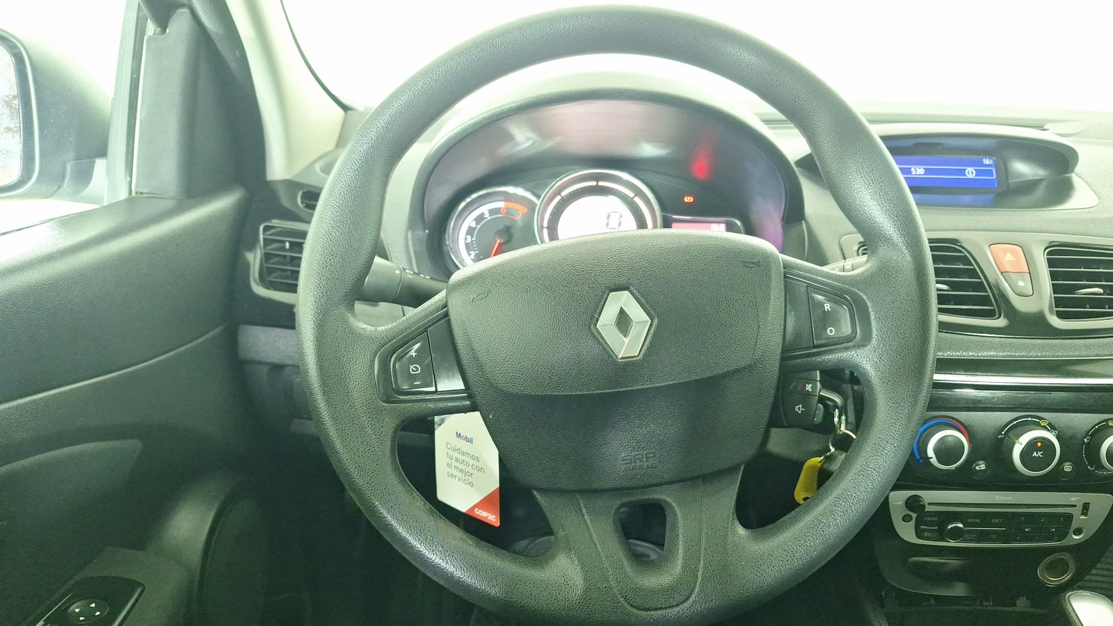 Renault Fluence 2017 - Imagen 8 de 15