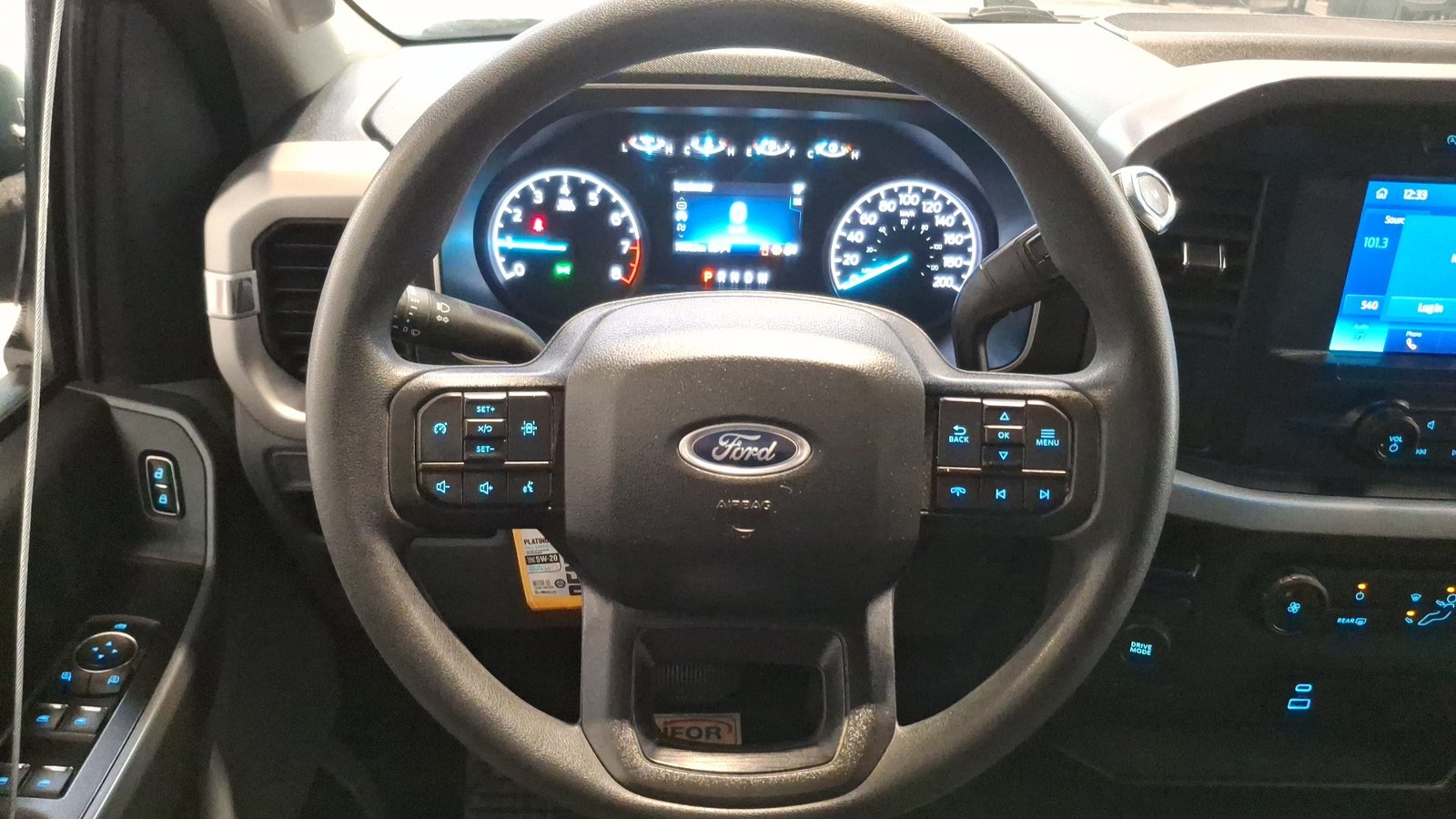 Ford F-150 2023 - Imagen 8 de 16