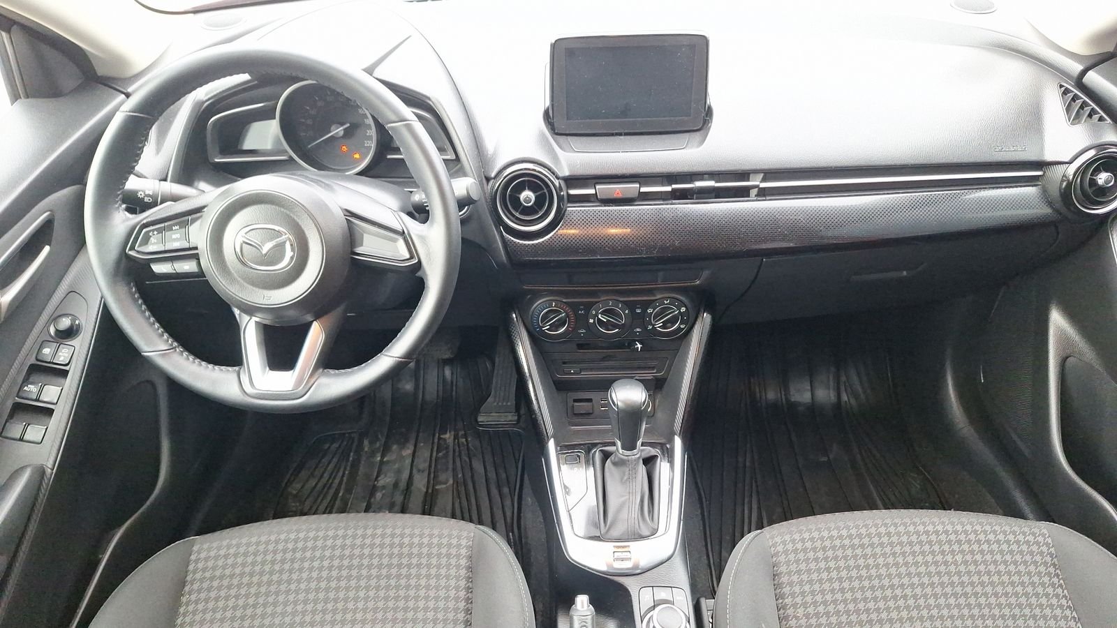 Mazda Mazda 2 2020 - Imagen 6 de 15