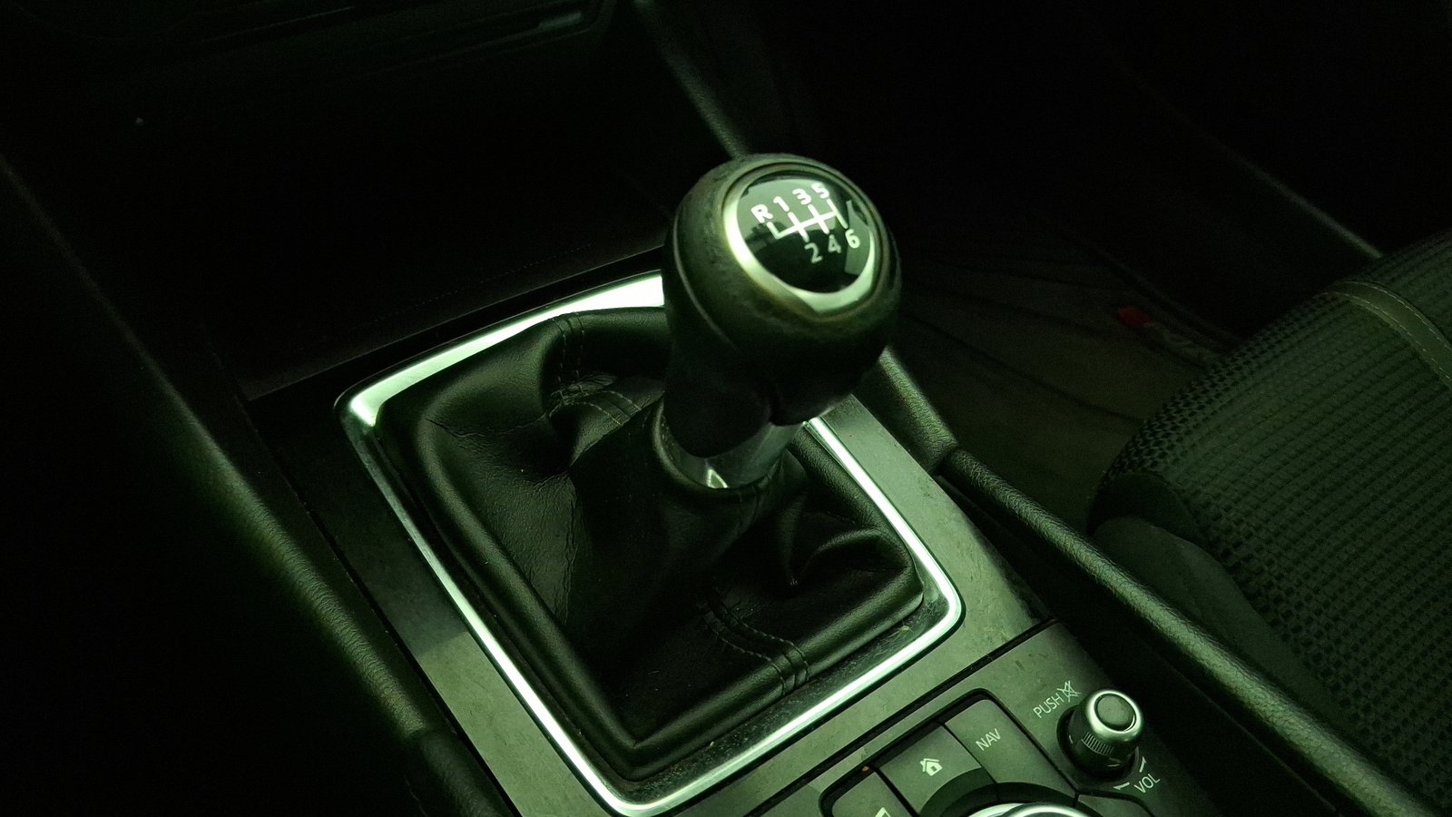 Mazda Mazda 3 2017 - Imagen 11 de 16
