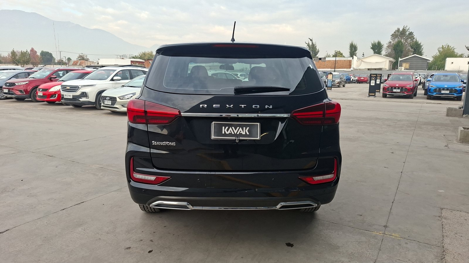Ssangyong Rexton 2024 - Imagen 3 de 16
