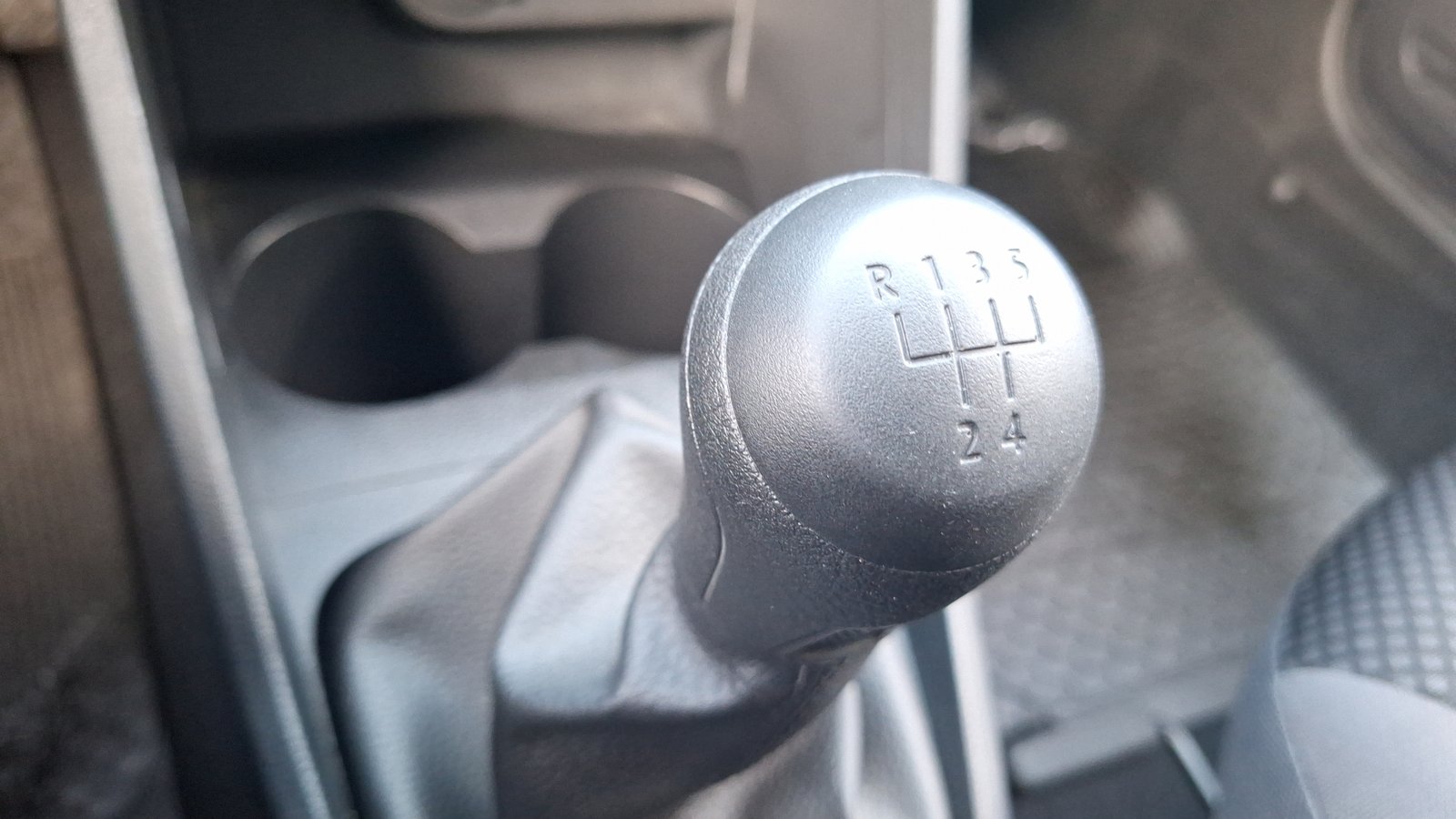 Volkswagen Saveiro 2024 - Imagen 11 de 14