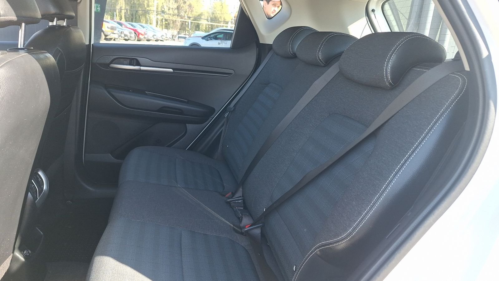 Kia Sonet 2023 - Imagen 13 de 15