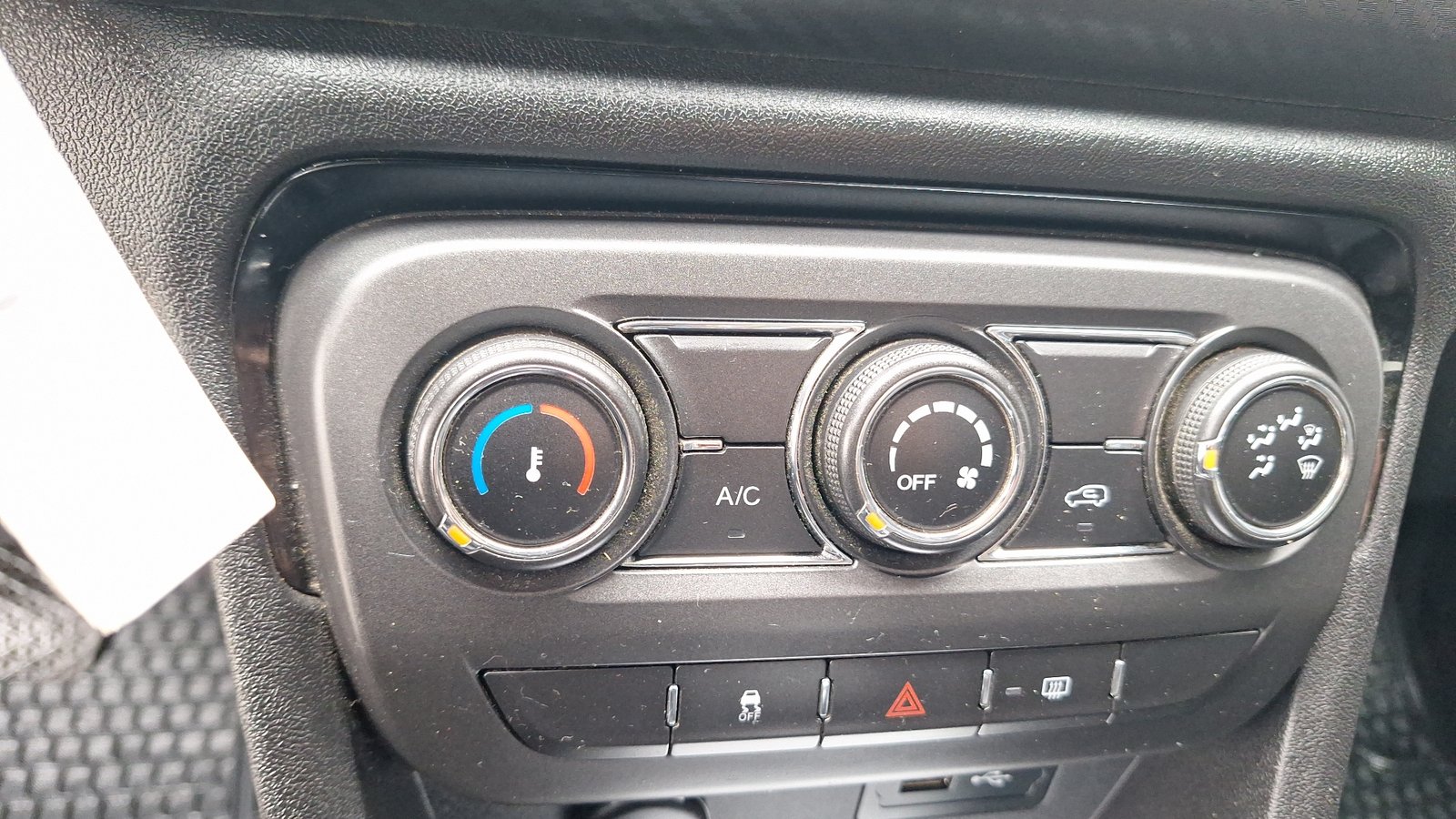 Chery Tiggo 2 2024 - Imagen 15 de 15
