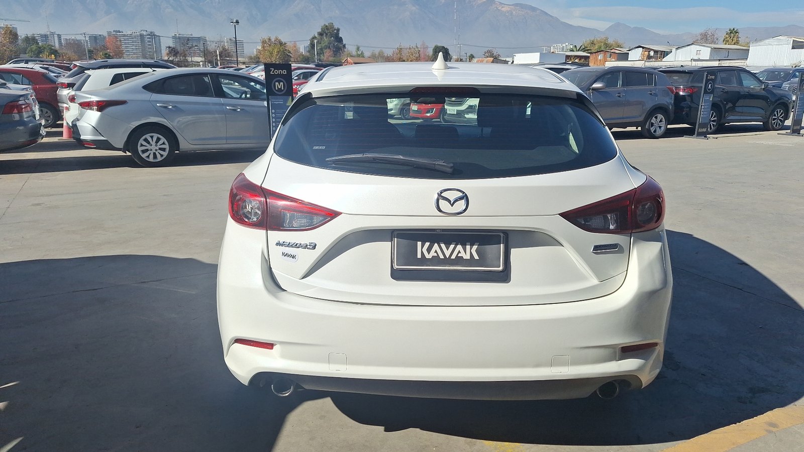 Mazda Mazda 3 2020 - Imagen 3 de 15