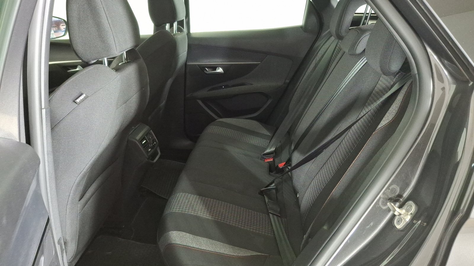 Peugeot 3008 2022 - Imagen 14 de 16