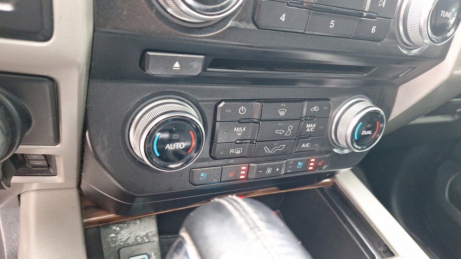 Ford F-150 2019 - Imagen 16 de 16