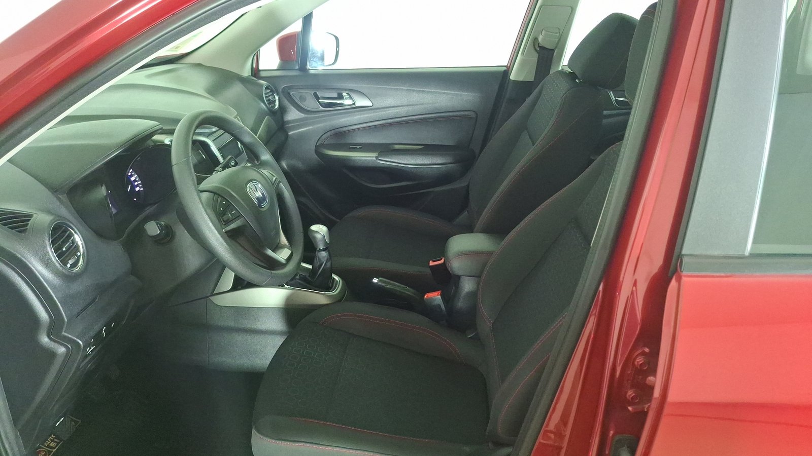 Changan CS15 2024 - Imagen 12 de 15