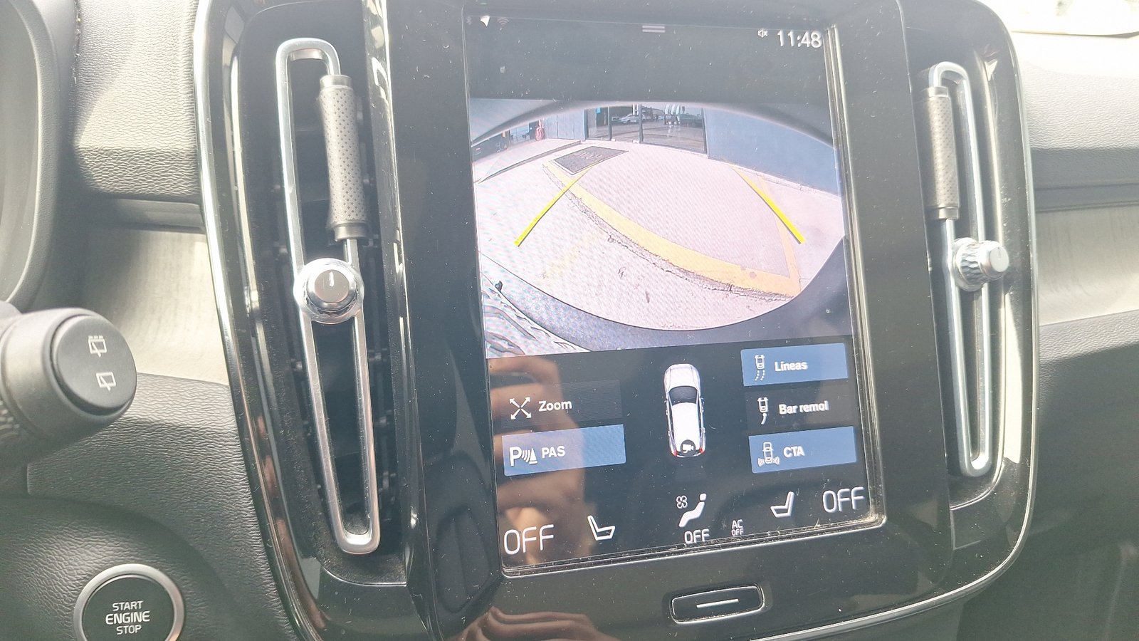 Volvo XC40 2022 - Imagen 12 de 16