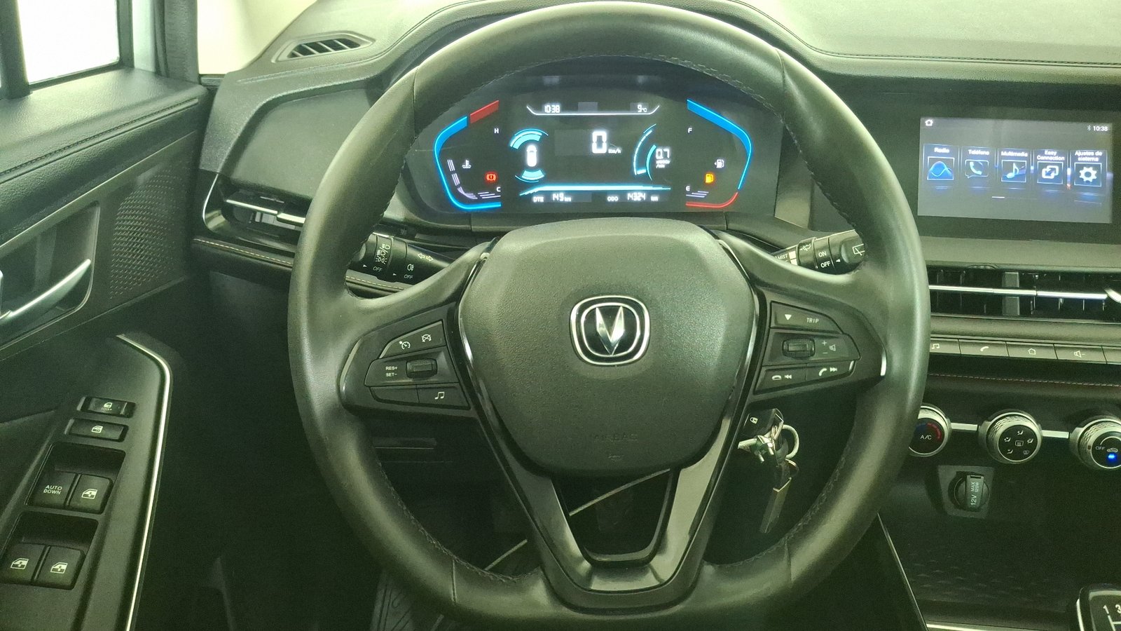 Changan CS15 2025 - Imagen 8 de 16