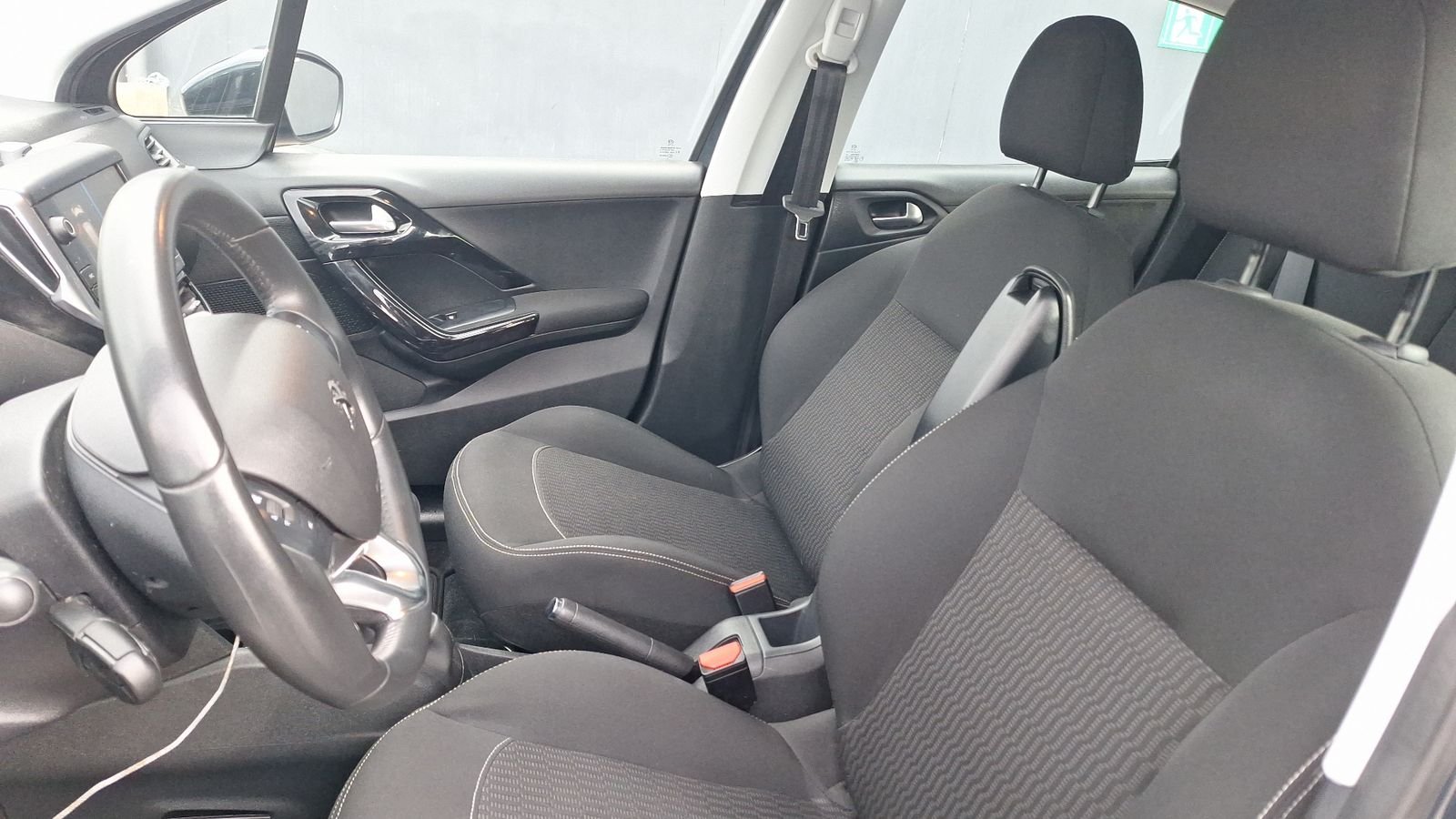 Peugeot 208 2019 - Imagen 14 de 15