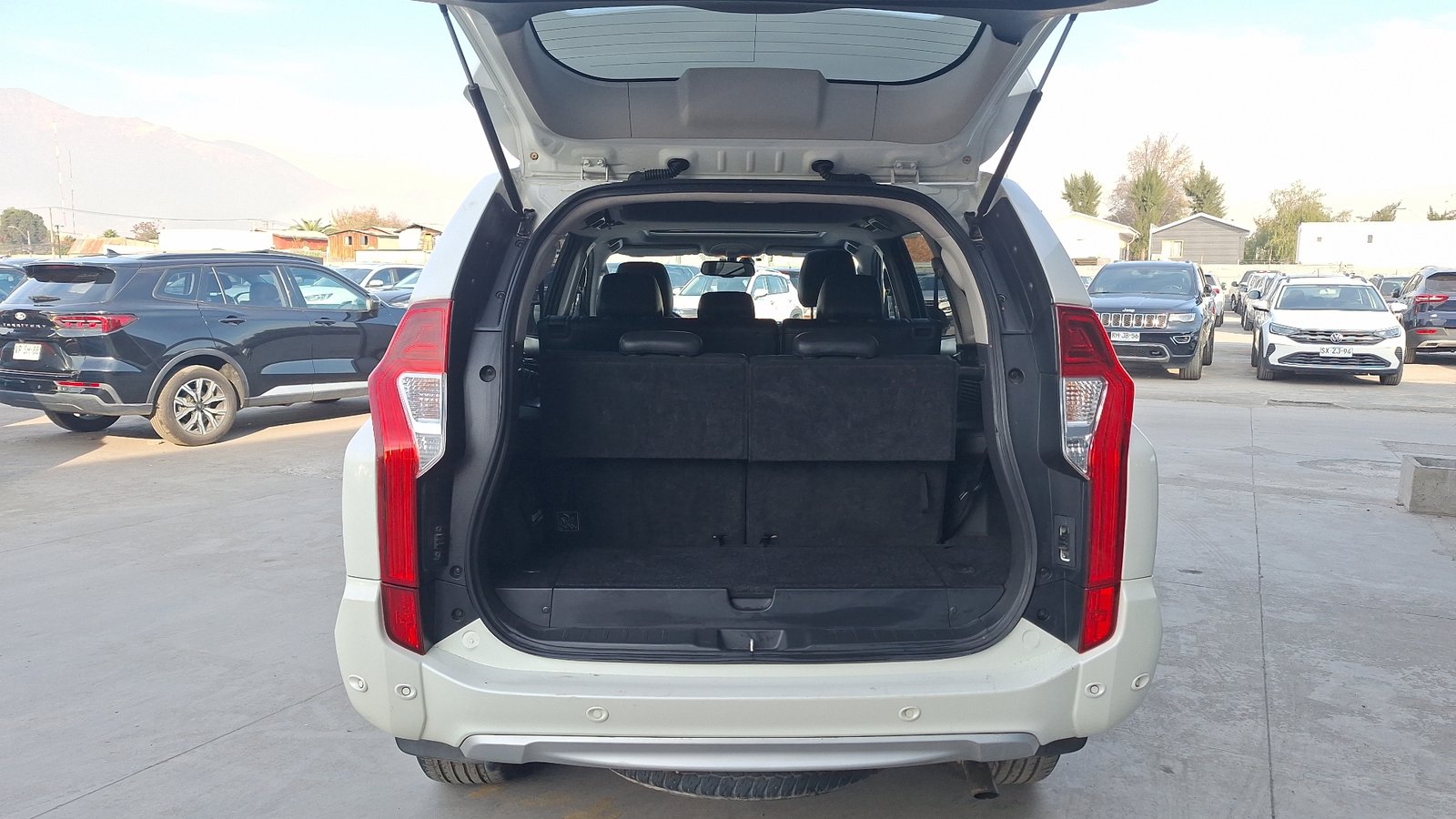 Mitsubishi Montero Sport 2017 - Foto 4 de 17