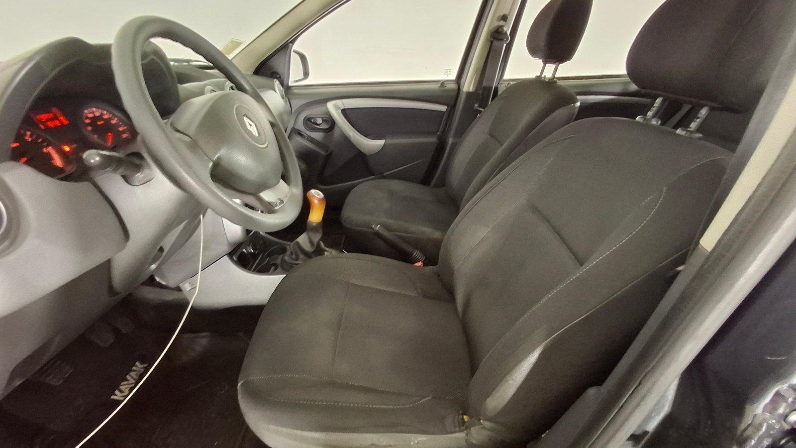 Renault Duster 2015 - Imagen 14 de 16