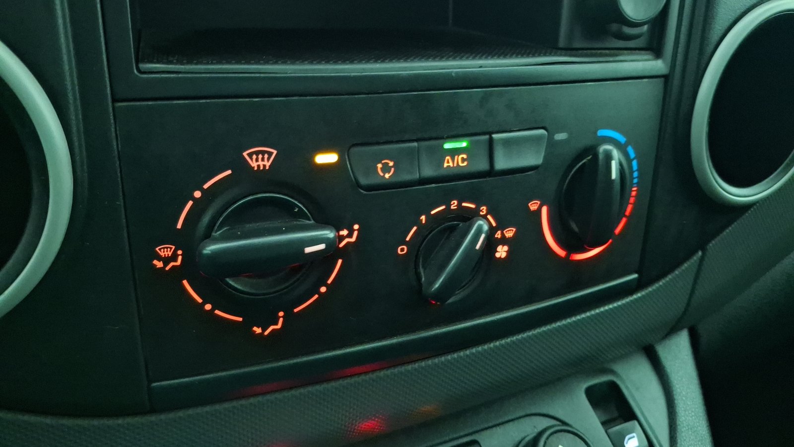 Peugeot Partner 2019 - Imagen 13 de 14