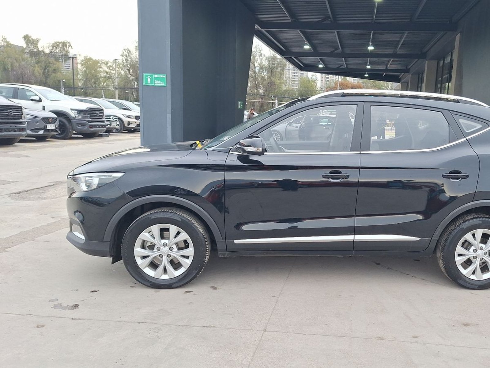 MG Zs 2019 - Foto 2 de 14