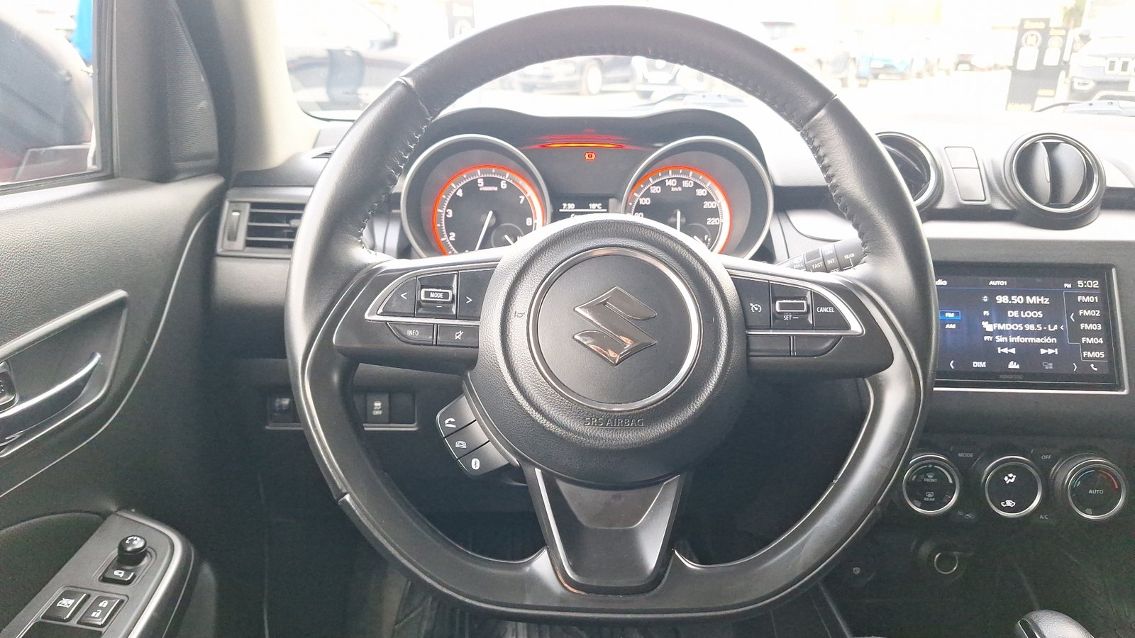 Suzuki Swift 2021 - Imagen 8 de 15