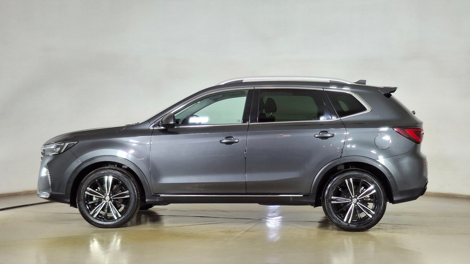 Mg RX5 2024 - Imagen 7 de 17