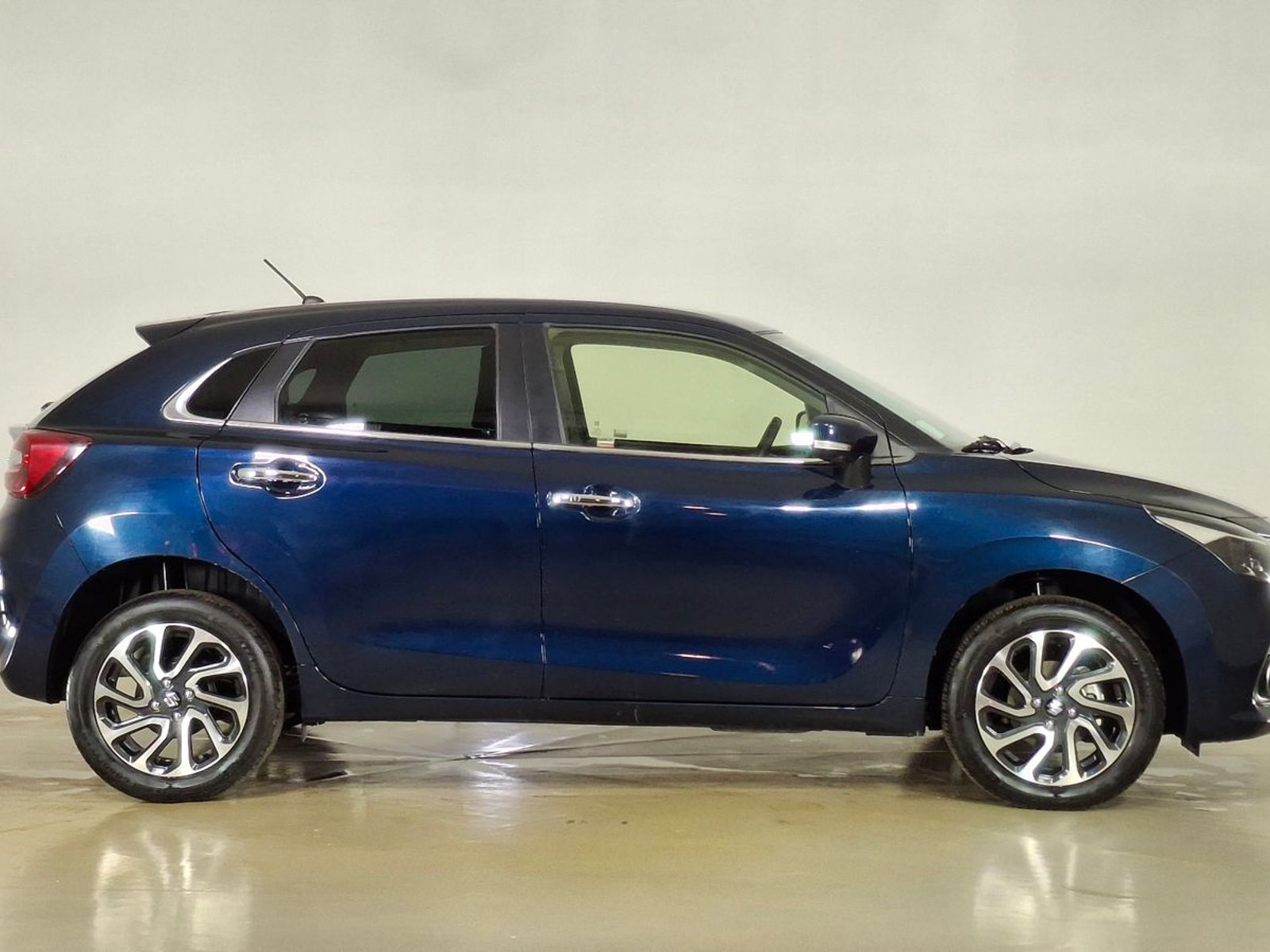 Suzuki Baleno 2023 - Foto 4 de 16
