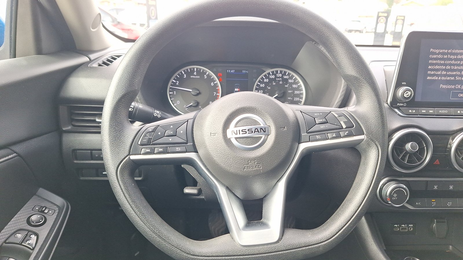 Nissan Sentra 2022 - Imagen 8 de 15
