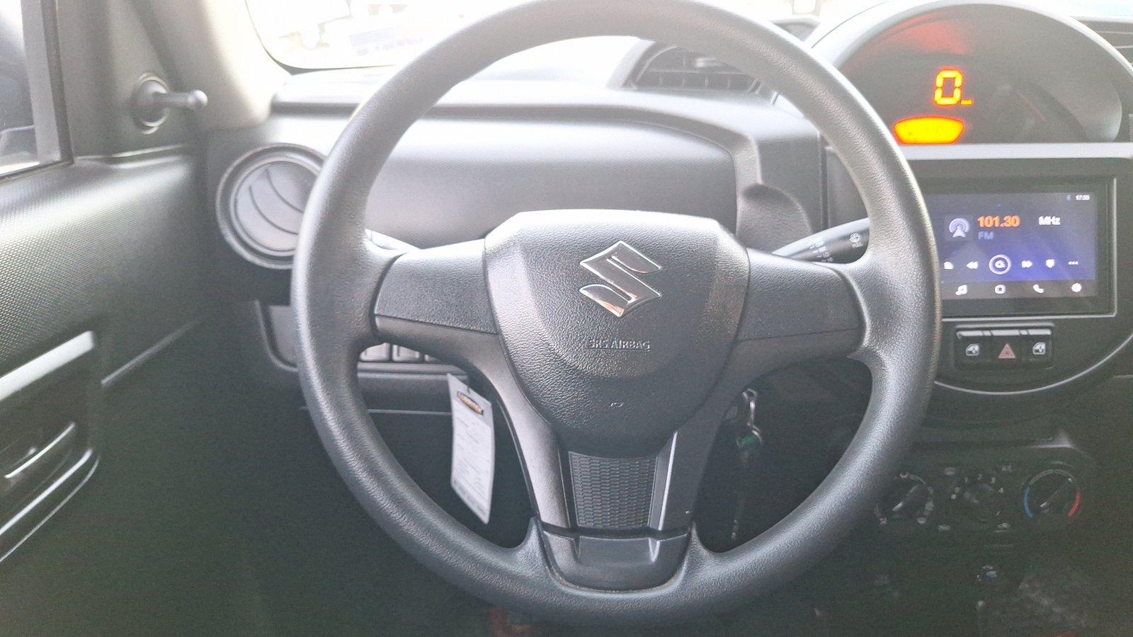 Suzuki S-Presso 2023 - Imagen 8 de 15