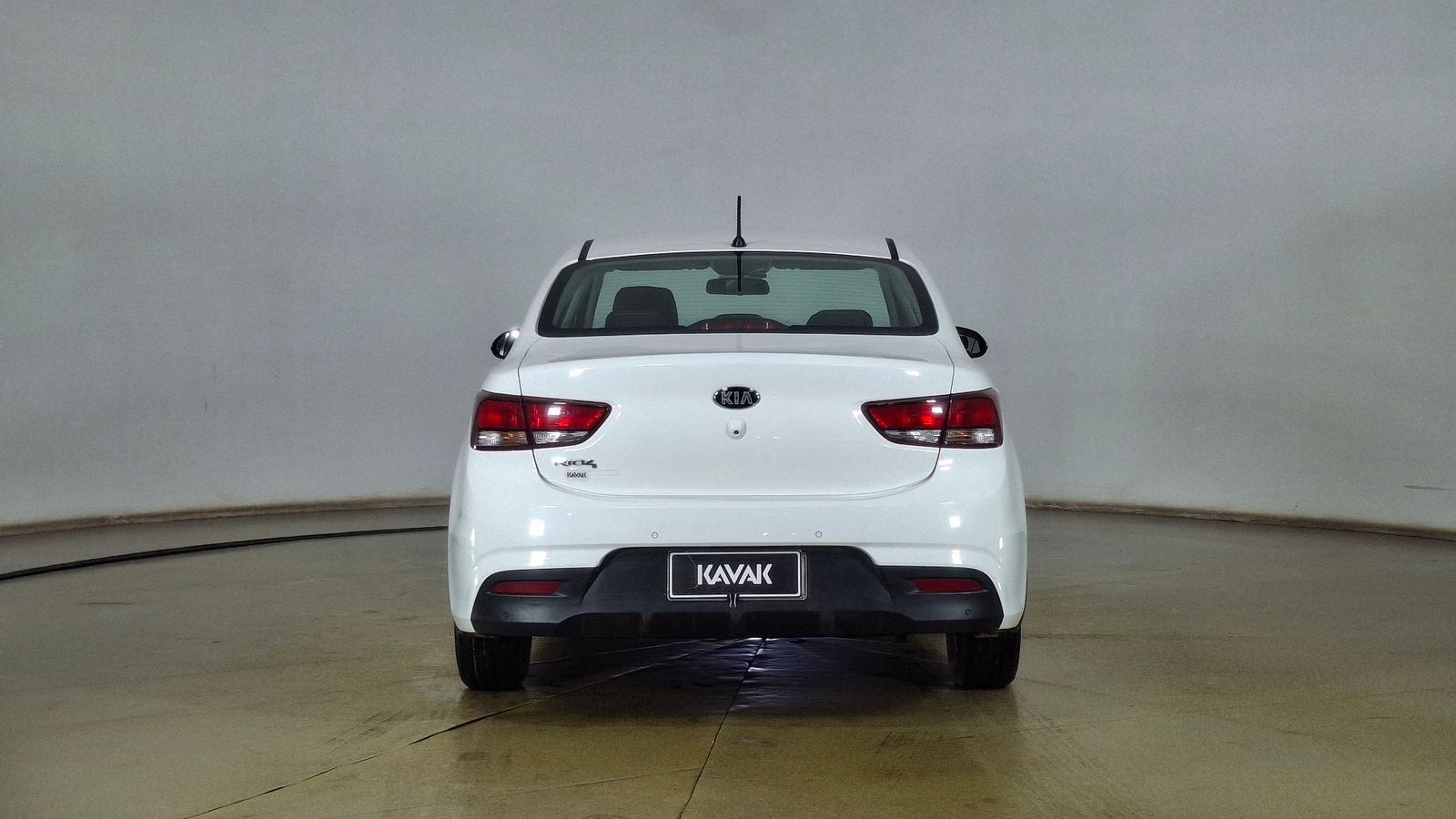 Kia RIO 4 2018 - Imagen 5 de 16