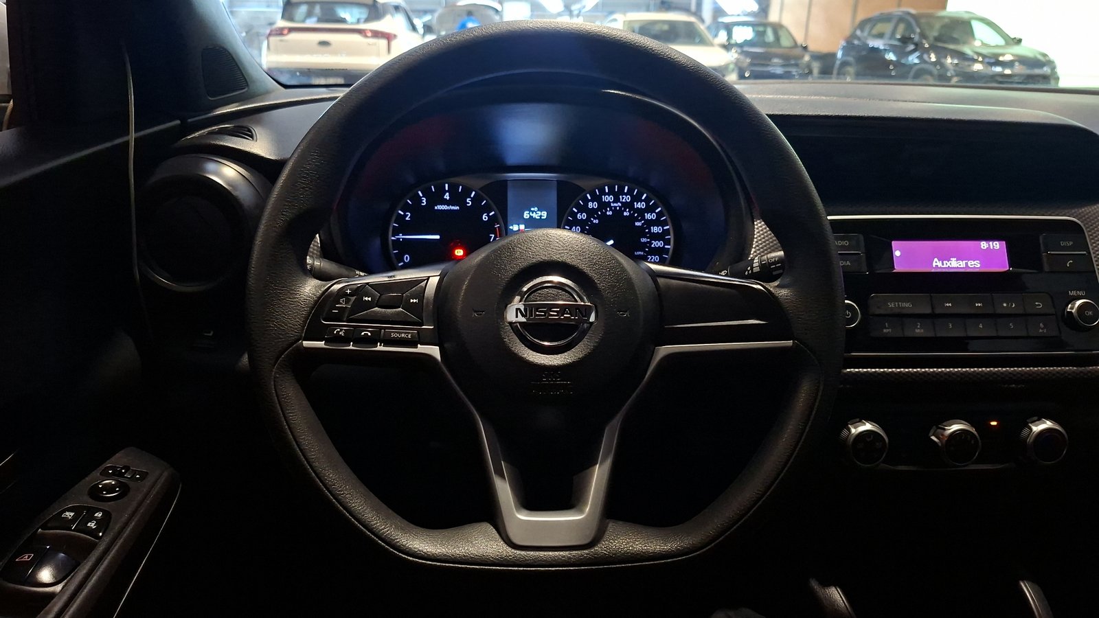 Nissan Kicks 2017 - Imagen 9 de 16