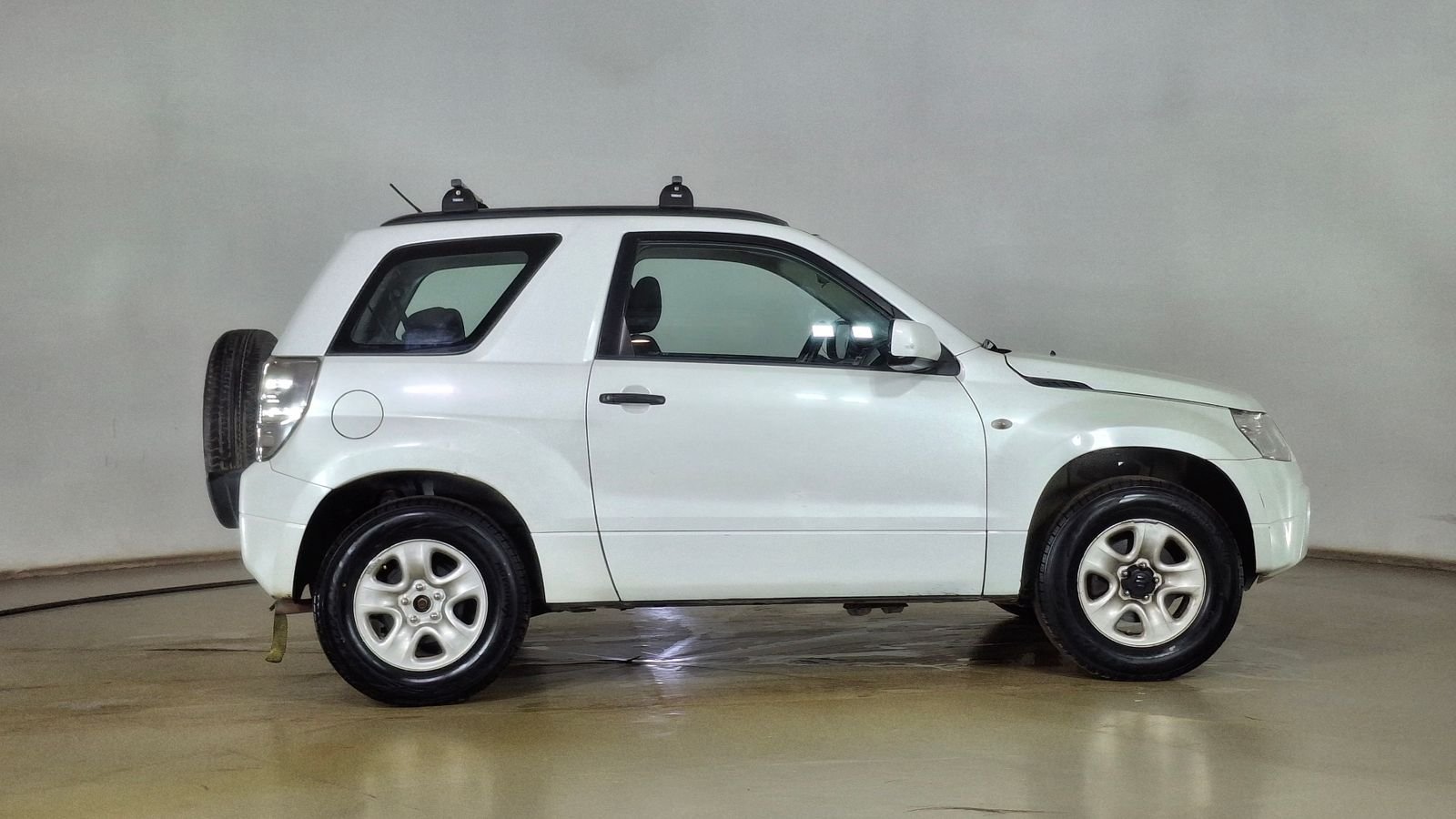 Suzuki Grand Vitara 2011 - Imagen 4 de 15