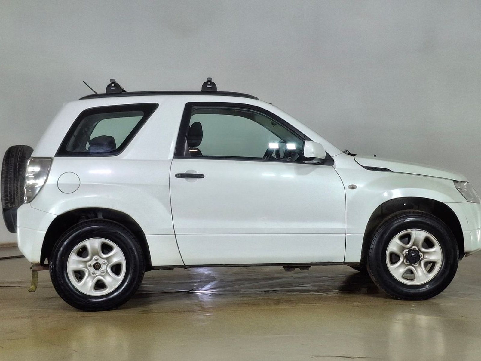 Suzuki Grand Vitara 2011 - Foto 4 de 15