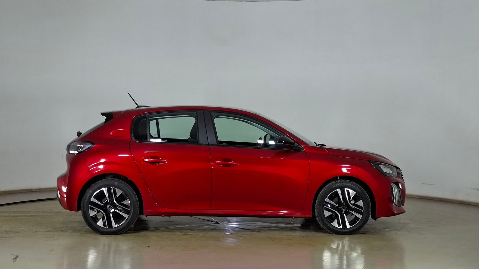 Peugeot 208 2024 - Imagen 4 de 16