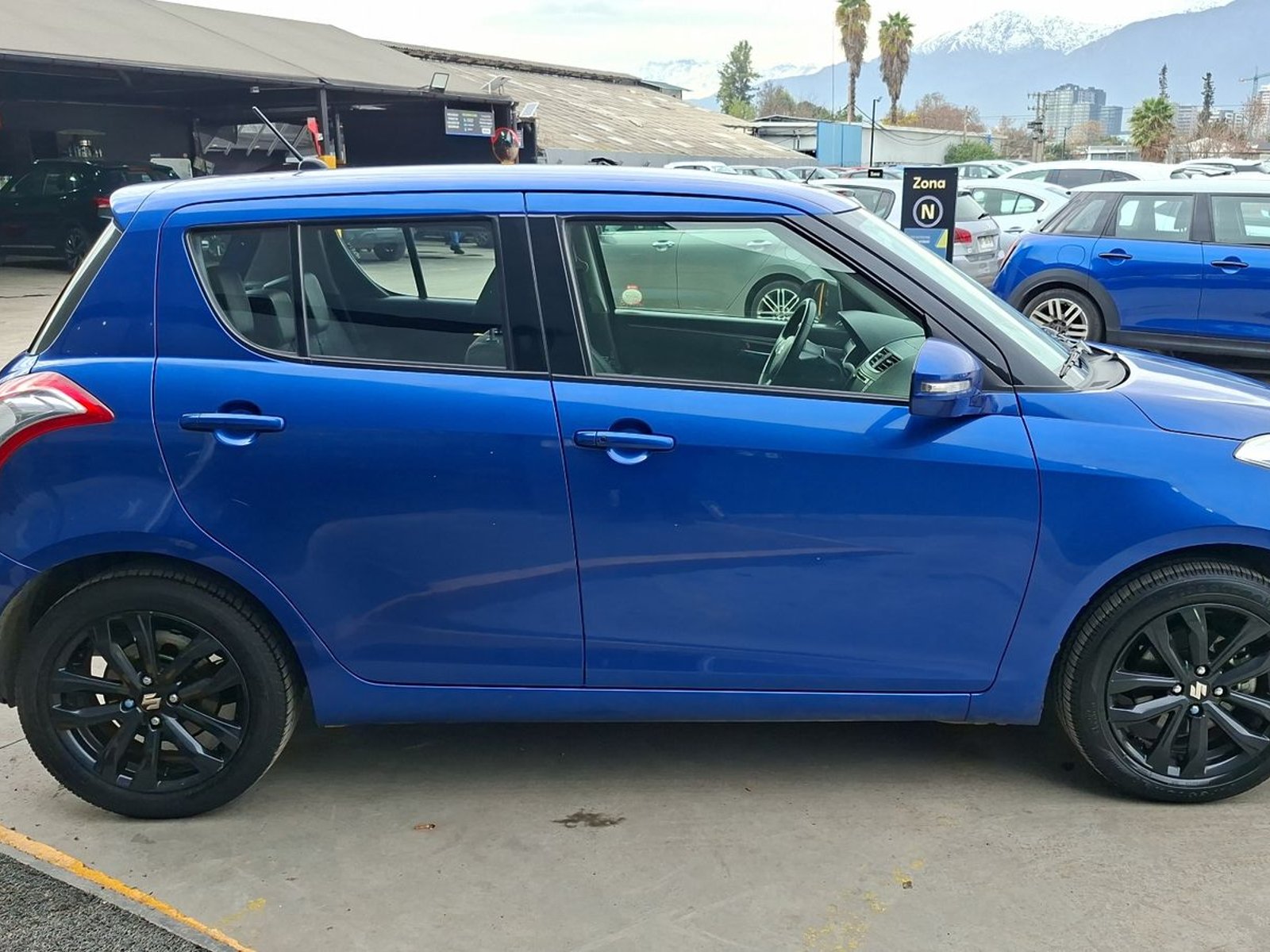 Suzuki Swift 2016 - Foto 5 de 14