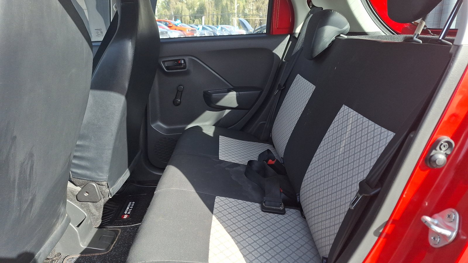 Suzuki Alto 2024 - Imagen 11 de 13