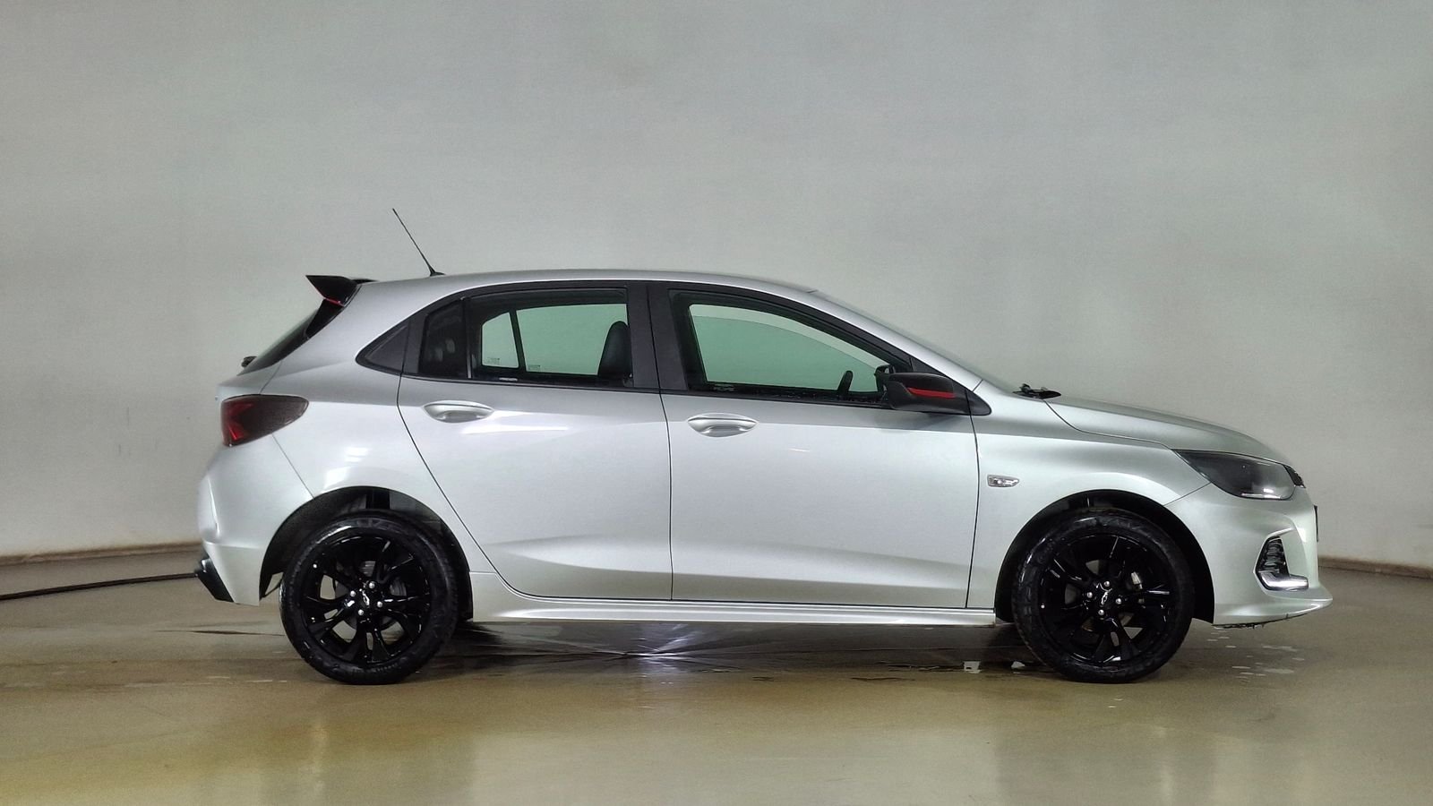 Chevrolet Onix 2021 - Imagen 4 de 15