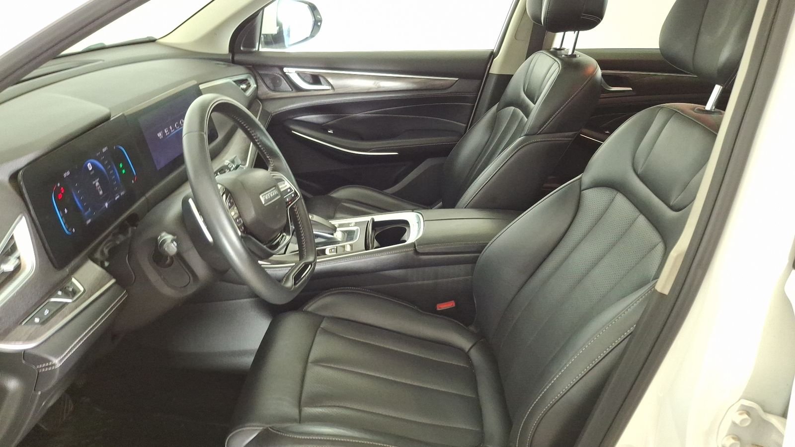 DFSK Suv 600 2024 - Imagen 14 de 18