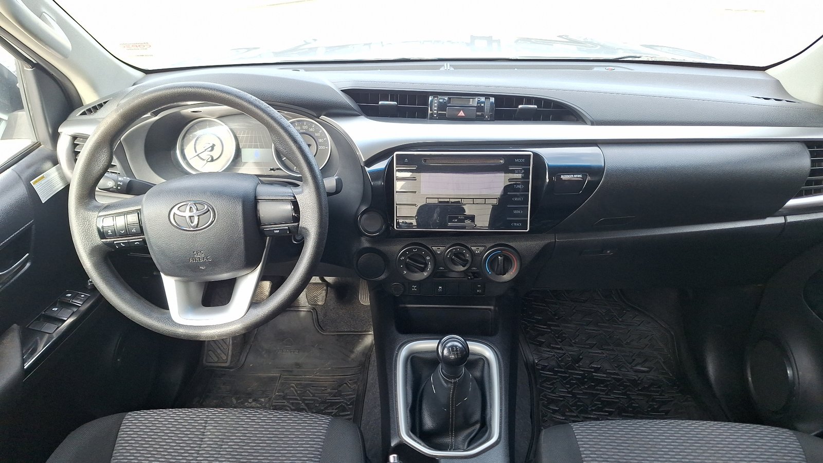 Toyota Hilux 2019 - Imagen 6 de 14