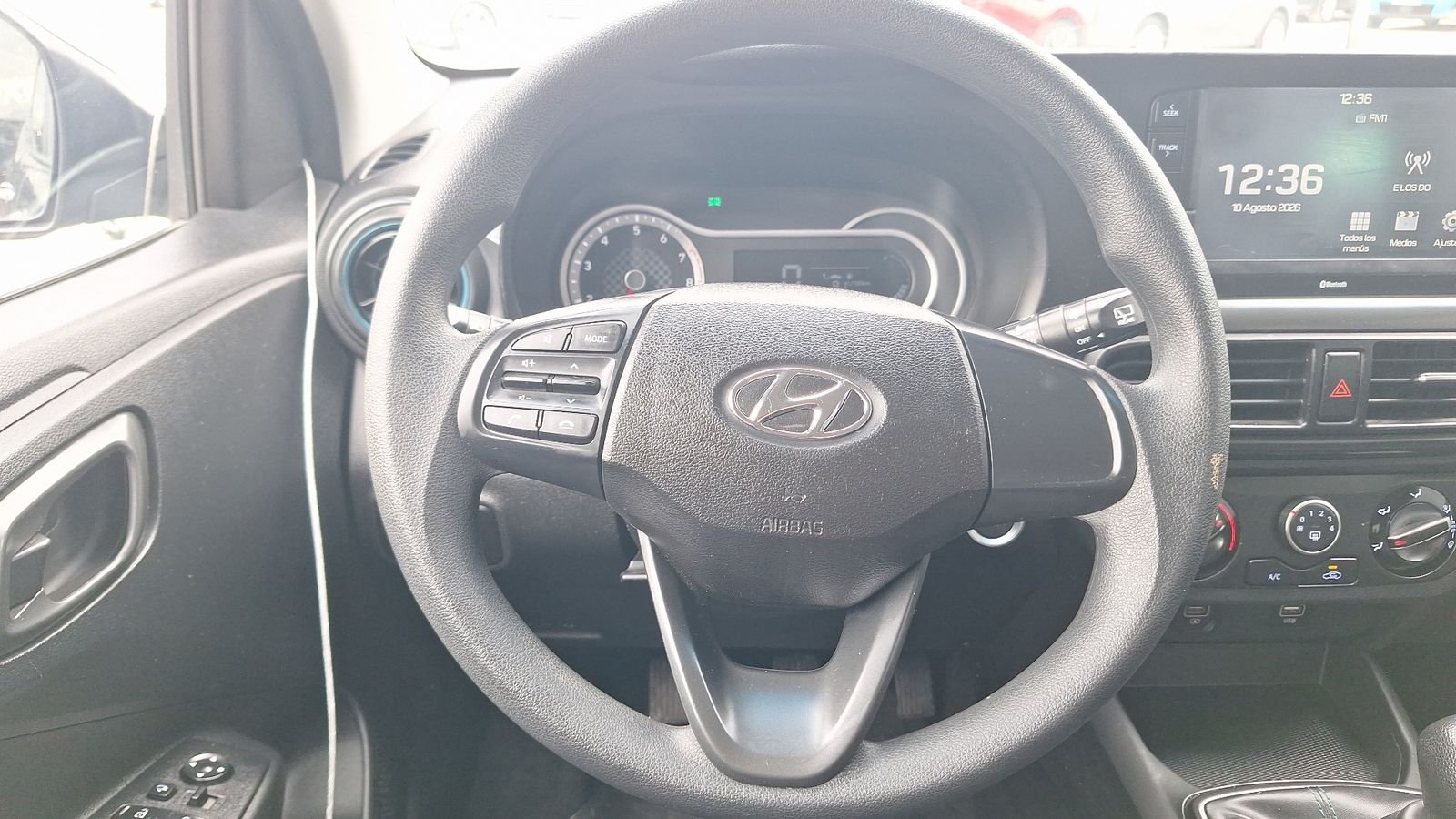 Hyundai Grand I10 2022 - Imagen 8 de 15