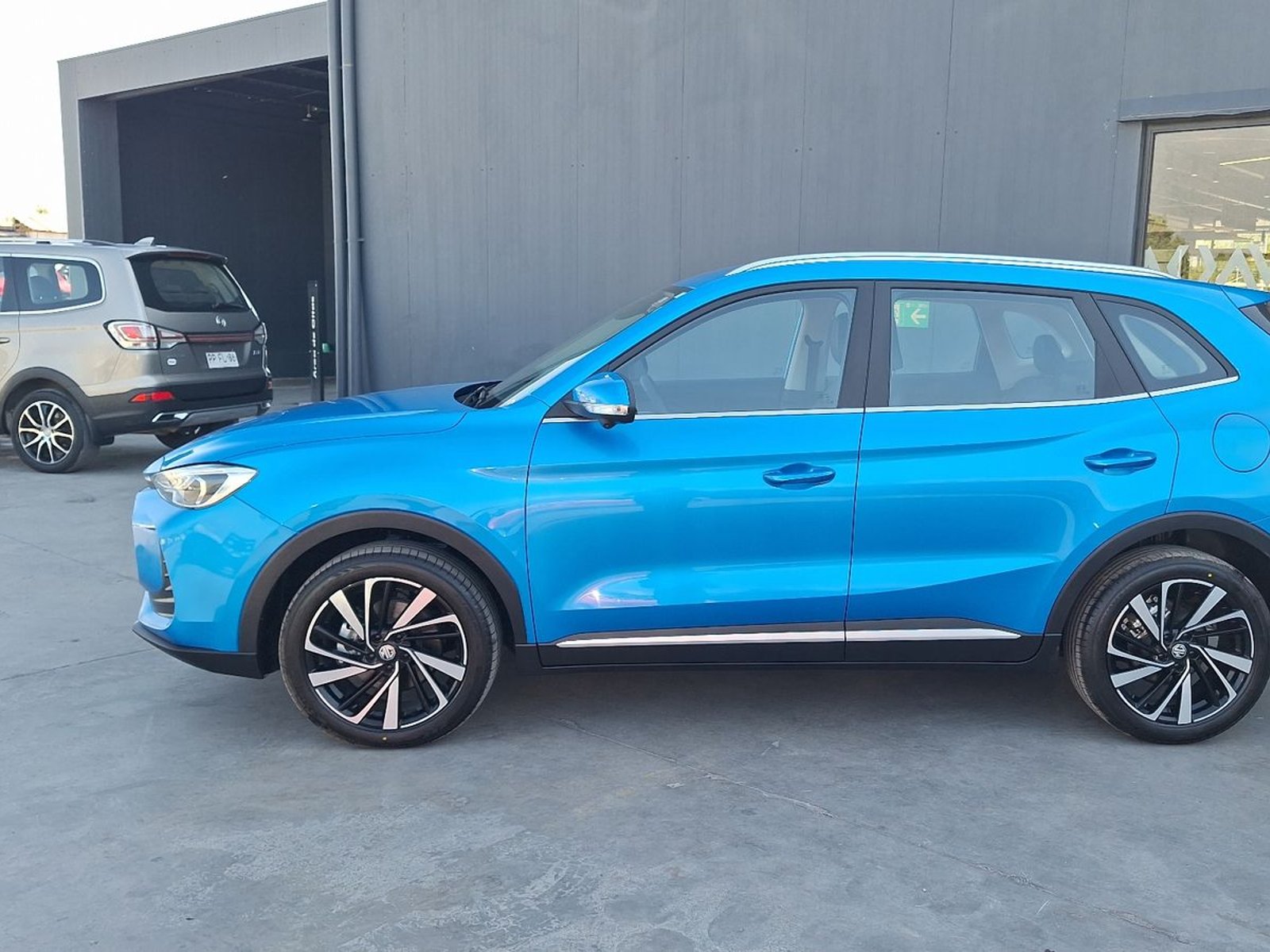 MG Zs 2026 - Foto 2 de 16