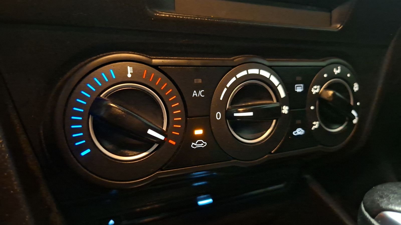 Mazda Mazda 3 2016 - Imagen 17 de 18
