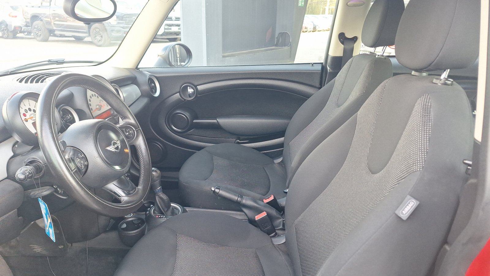 Mini Cooper 2013 - Imagen 13 de 14