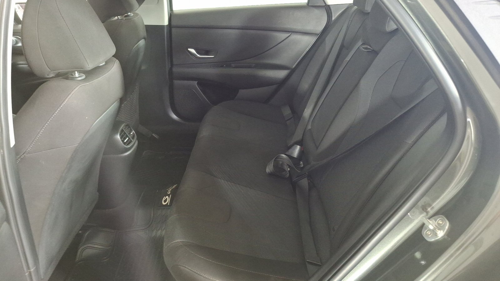 Hyundai Elantra 2022 - Imagen 14 de 16