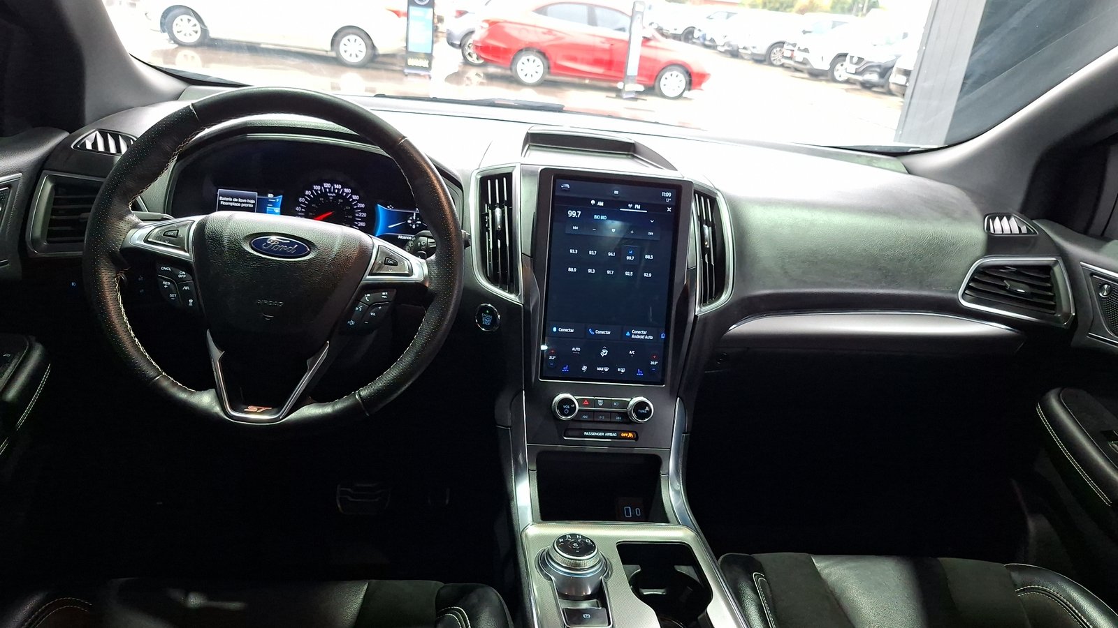 Ford Edge 2023 - Imagen 6 de 16