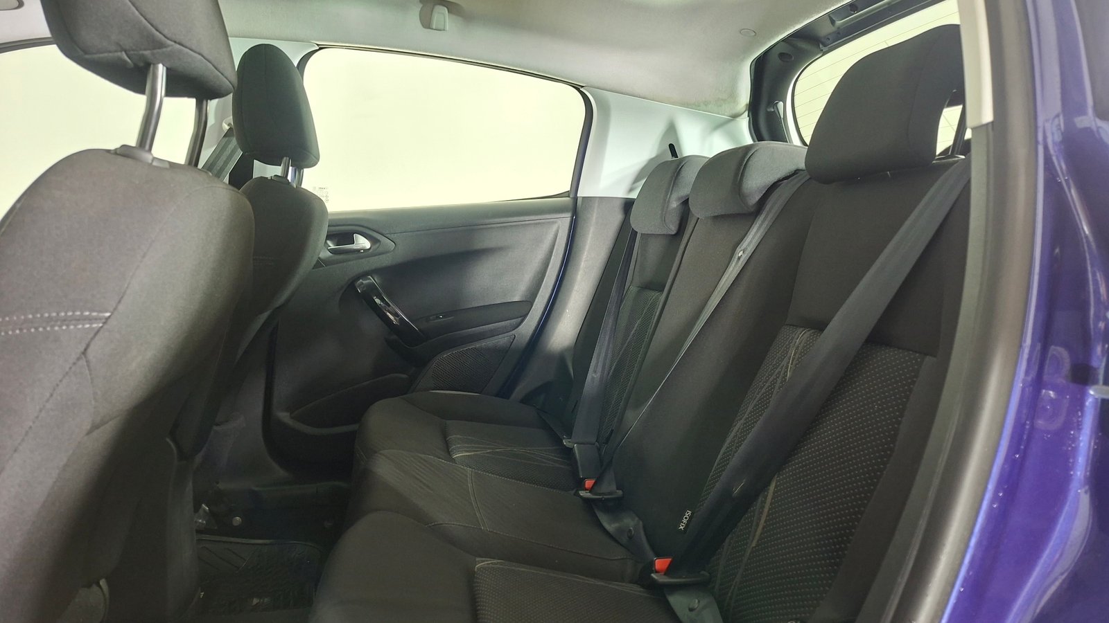 Peugeot 208 2014 - Imagen 14 de 17